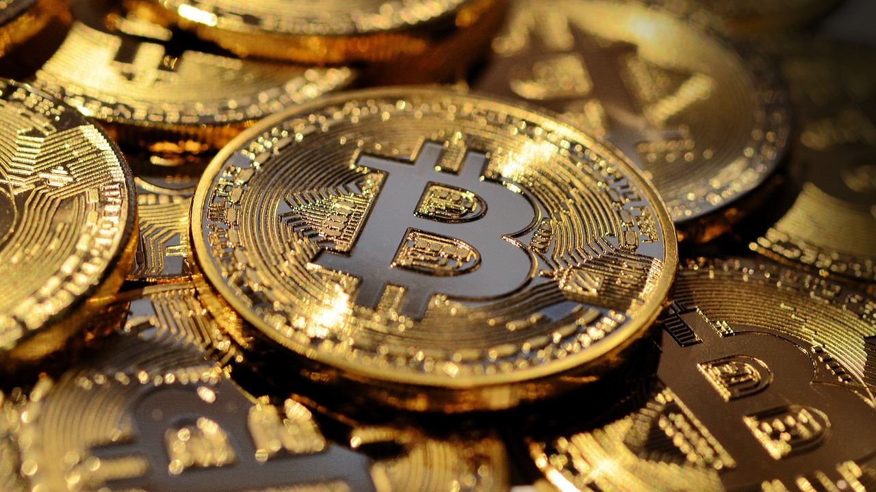 BlackRocks Bitcoin ETF hat am Dienstag im Chaos einen Rekordzuwachs von 12,6 K BTC verzeichnet