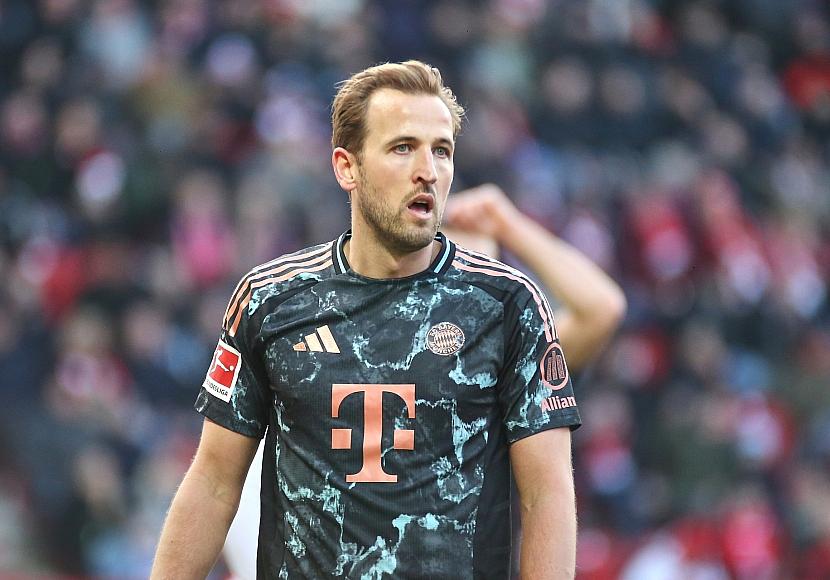 1. Bundesliga: FC Bayern schlägt FC Augsburg