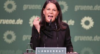 Baerbock teilt auf Grünen-Parteitag gegen Kritiker aus