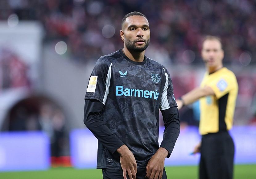 Völler lobt Tah als “besten Innenverteidiger der Bundesliga”