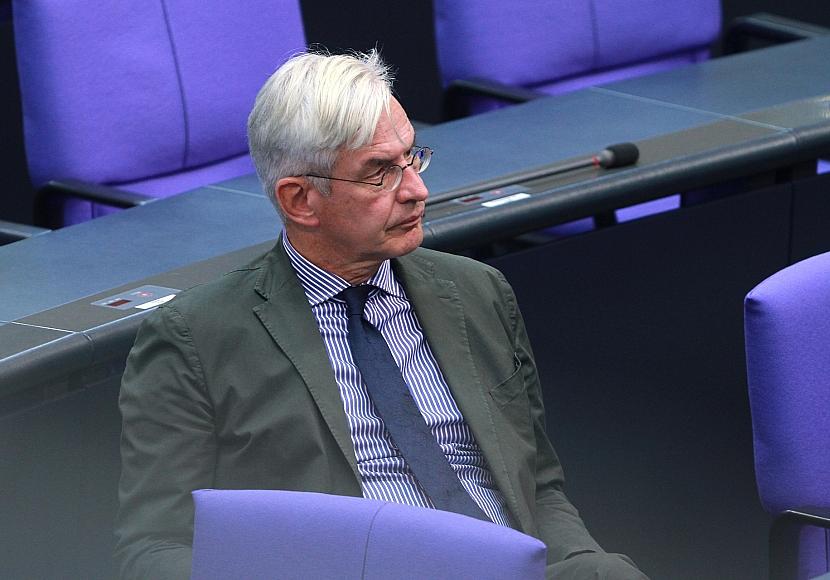 Union hält an Reform der Schuldenbremse fest