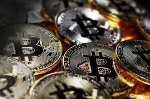 Langfristige Bitcoin-Investoren haben in diesem Zyklus bereits Gewinne von 3,27 Mio. BTC realisiert – mehr als im Zyklus 2021