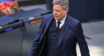 Habeck gibt Bundestagsmandat zurück