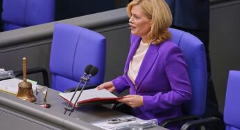 Klöckner weist Kritik an ihrer Amtsführung zurück