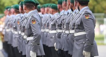 Klingbeil plündert Kasse der Bundeswehr-Kleiderkammer für Etat 2025