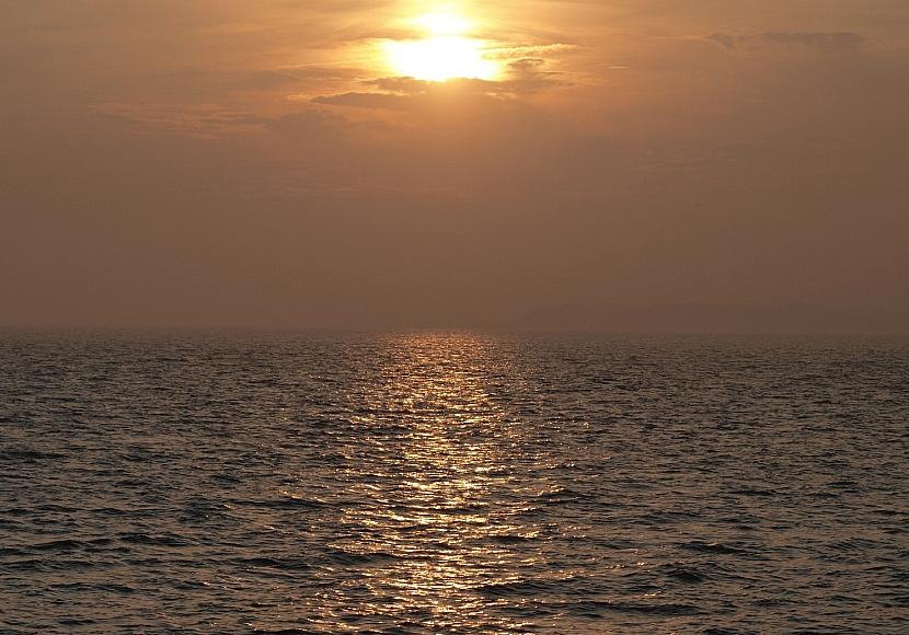 Drohnenschwarm: Behörden verdächtigen russische Schattenflotte