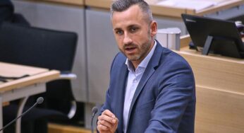 AfD-Kandidat Siegmund will Alleinregierung in Sachsen-Anhalt