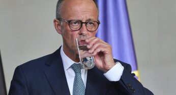 Merz verzichtet angeblich seit Amtsantritt auf Alkohol