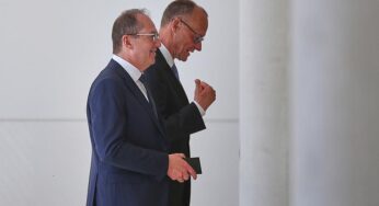 Dobrindt stellt sich in Stadtbild-Debatte hinter Merz