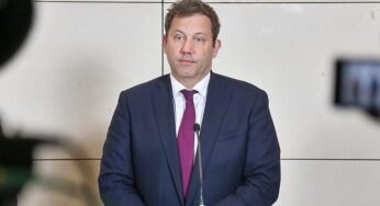 Klingbeil will Produkte aus China unattraktiver machen