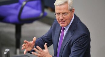 Röttgen: Europa muss Ukraine ohne US-Unterstützung helfen