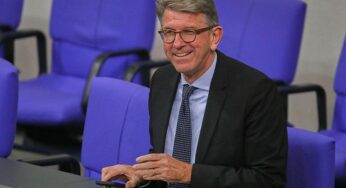 Weimer kontert Rücktrittsforderungen der AfD