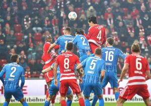 1. Bundesliga: Bayern siegen knapp – Union patzt gegen Heidenheim