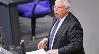 Hardt pocht auf mehr Sanktionsdruck gegen Mullah-Regime