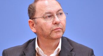 Verdi verteidigt Lohnforderung von sieben Prozent in Tarifrunde