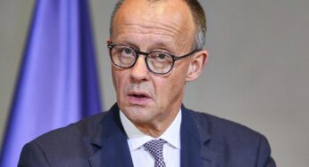 Merz begrüßt Abkehr von Verbrenner-Ausstieg