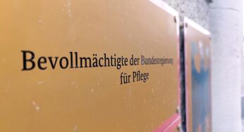 Eigenanteil: Pflegebevollmächtigte sieht Klingbeil in der Pflicht