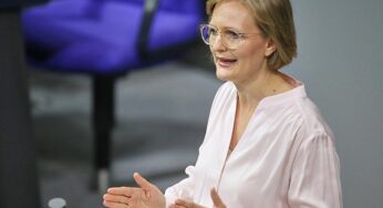 Brantner fordert mehr Druck auf iranisches Regime